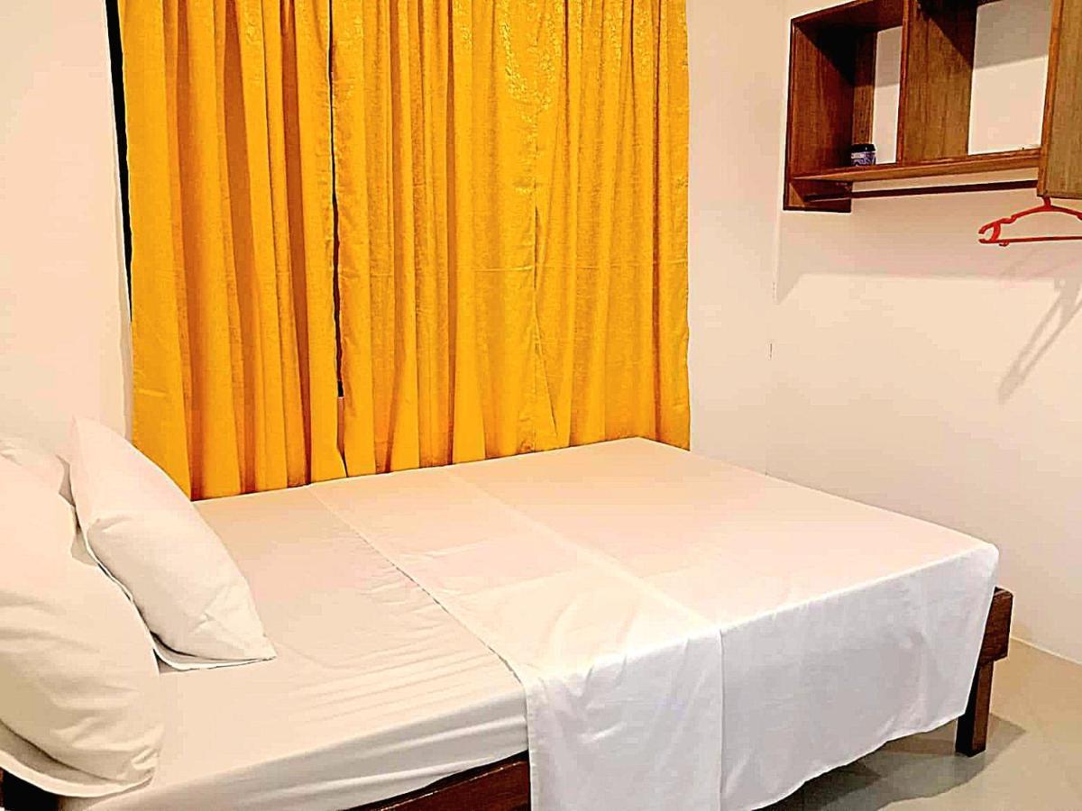 Lady Ghagha Room Rentals ซาน วิเซนเต ภายนอก รูปภาพ