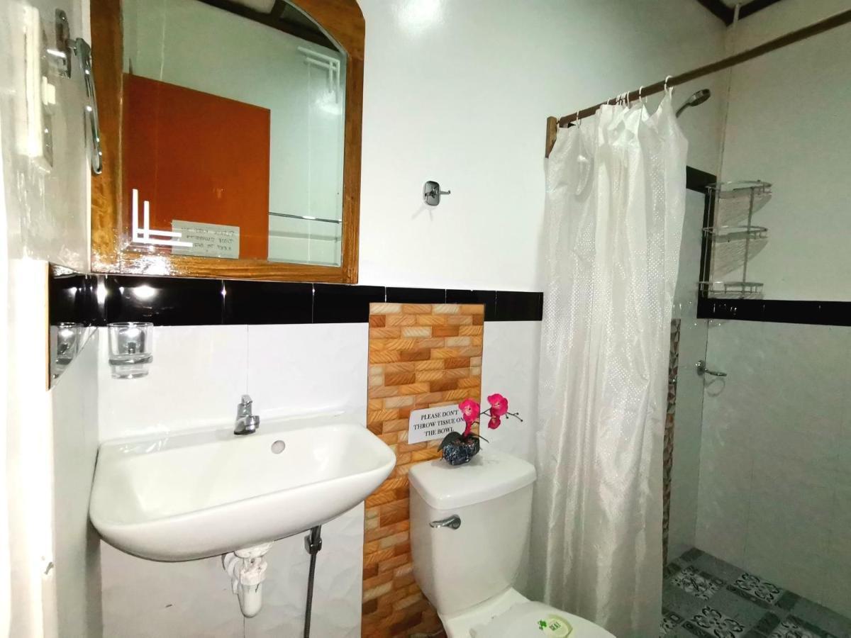Lady Ghagha Room Rentals ซาน วิเซนเต ภายนอก รูปภาพ