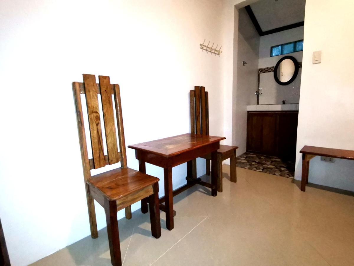 Lady Ghagha Room Rentals ซาน วิเซนเต ภายนอก รูปภาพ