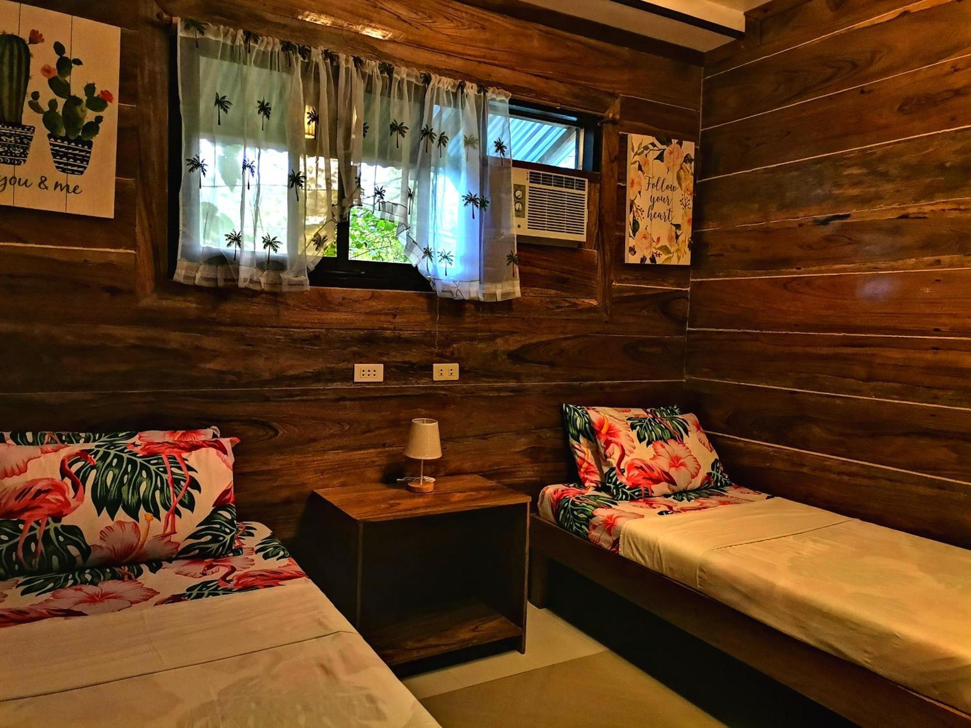 Lady Ghagha Room Rentals ซาน วิเซนเต ภายนอก รูปภาพ