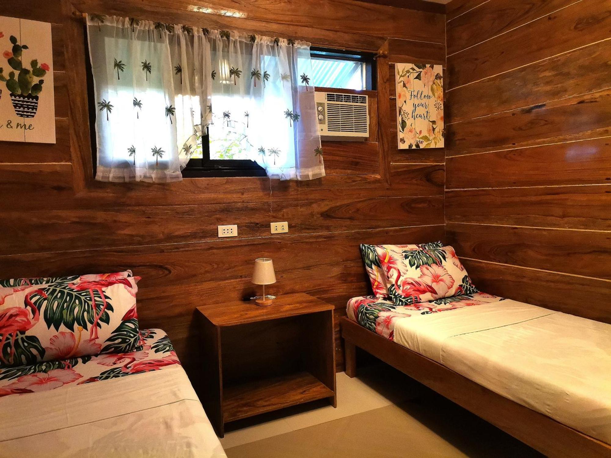 Lady Ghagha Room Rentals ซาน วิเซนเต ภายนอก รูปภาพ