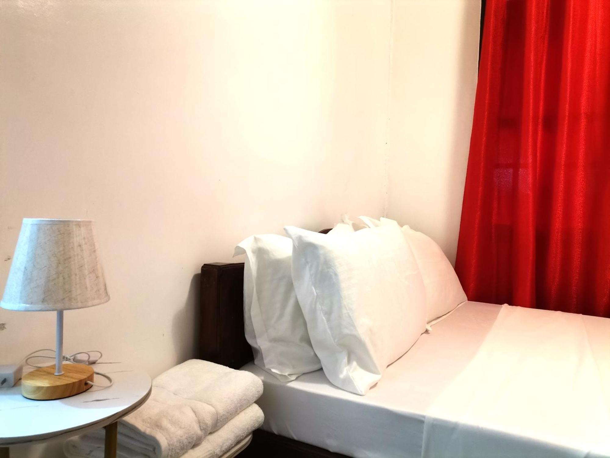 Lady Ghagha Room Rentals ซาน วิเซนเต ห้อง รูปภาพ