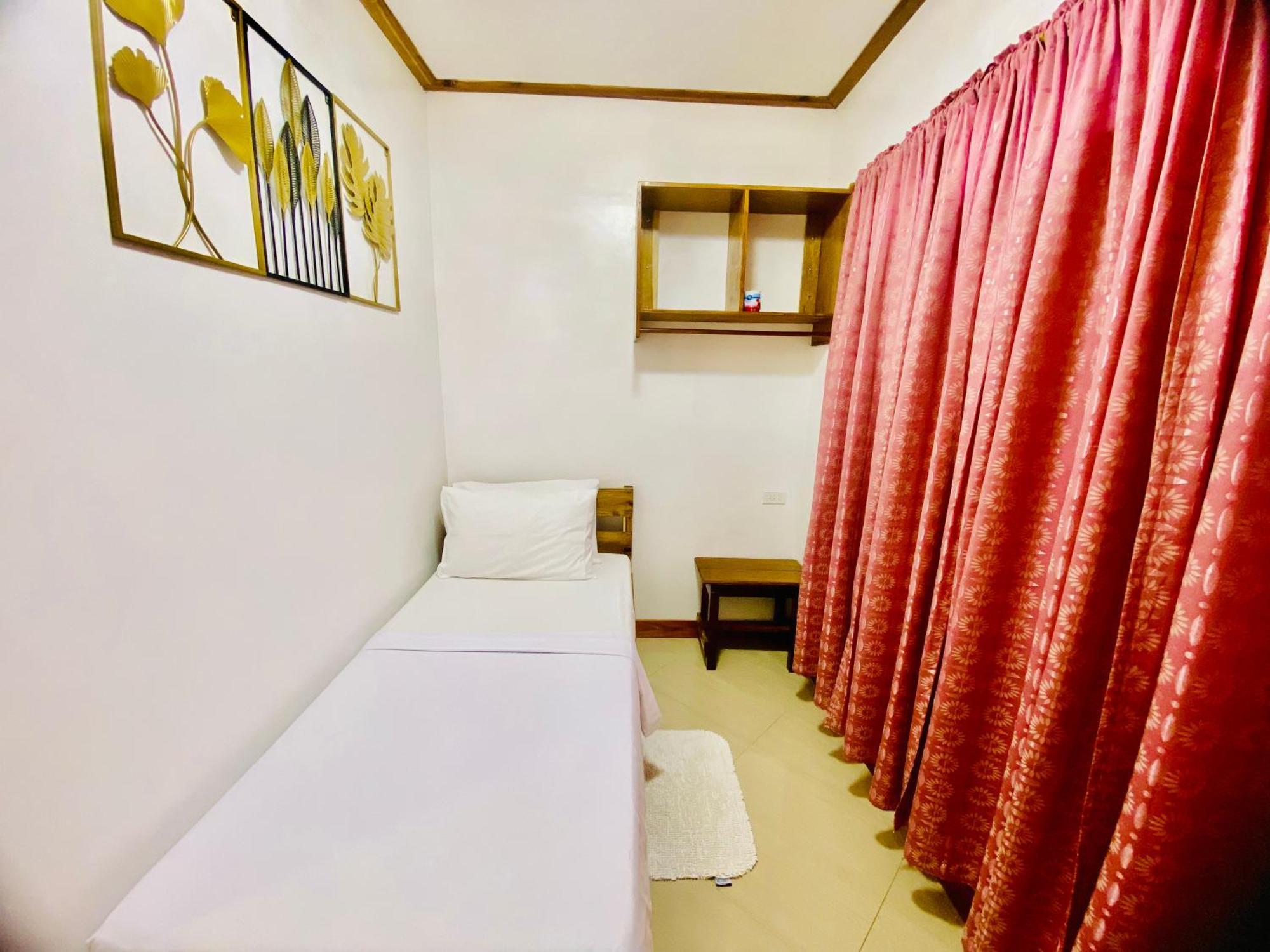 Lady Ghagha Room Rentals ซาน วิเซนเต ภายนอก รูปภาพ